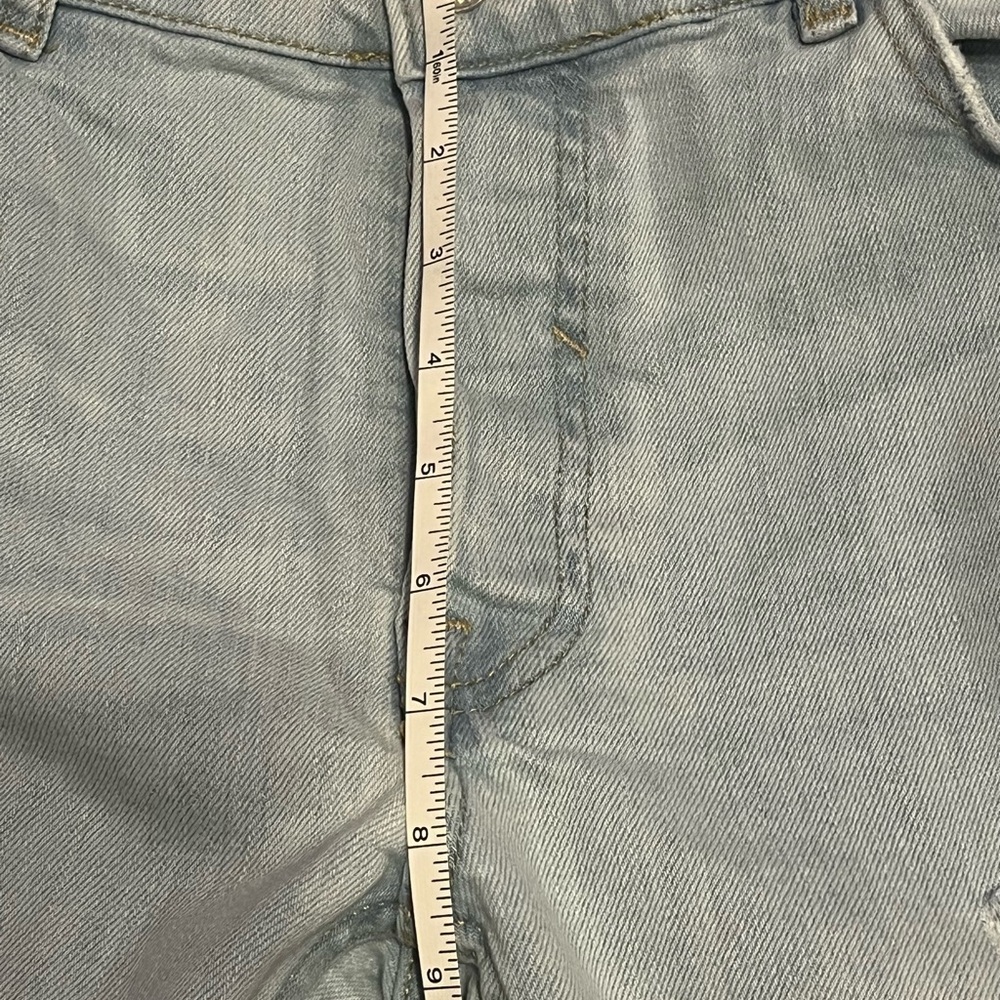 Zara distressed jeans. - Picture 11 of 13